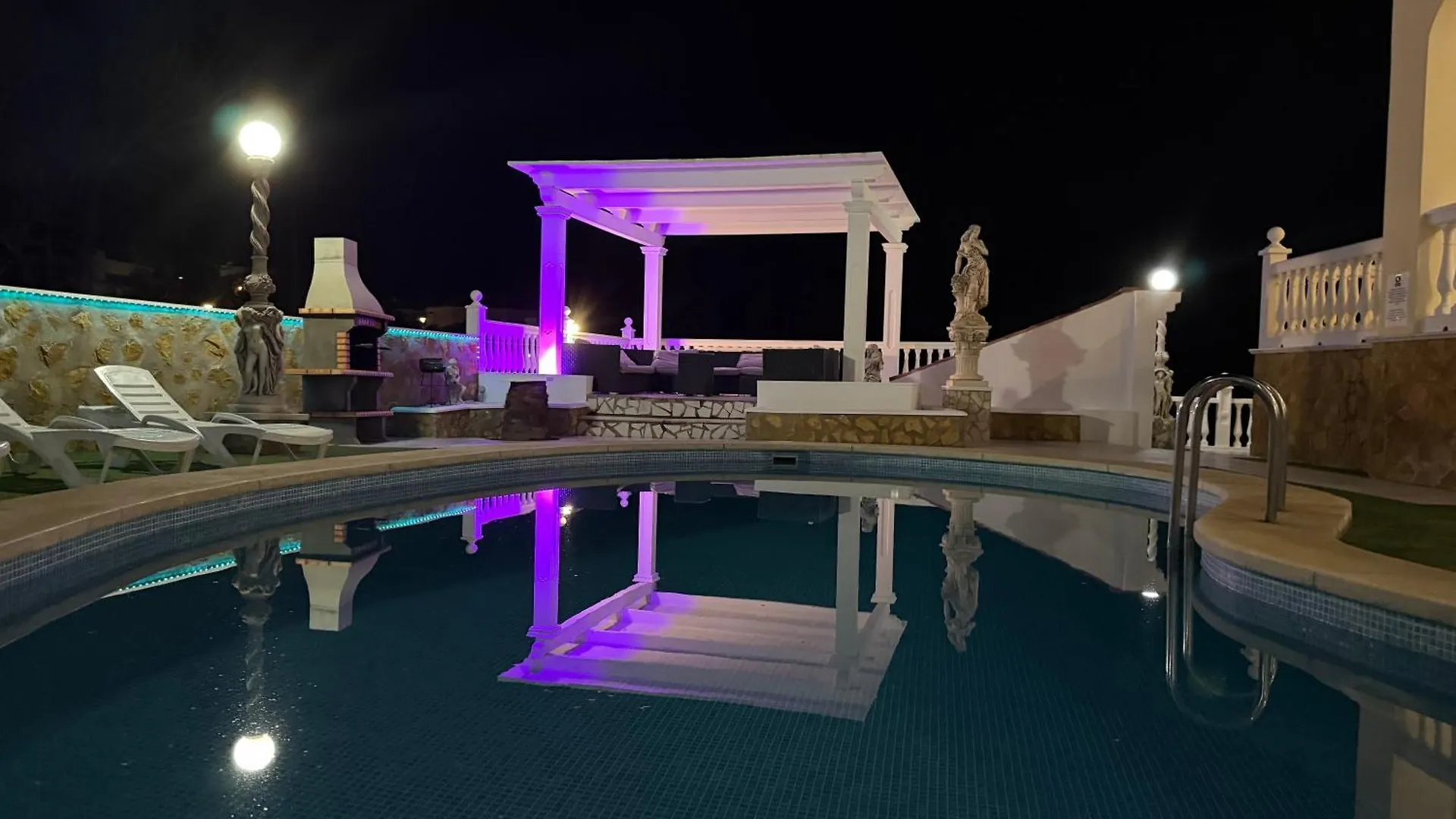 Villa Lissa Luxe Fuengirola 0*,  Espagne